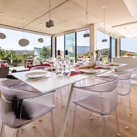Villa Ocean Keyweek Design Villa With Swimming Pool Garden And Seaviews